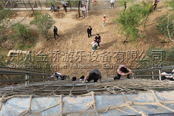 高空攀爬_體能樂園
