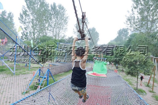 滑索_體能樂(lè)園