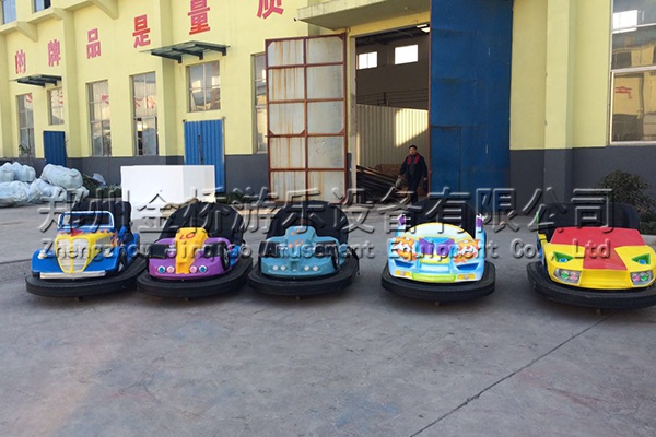 碰碰車