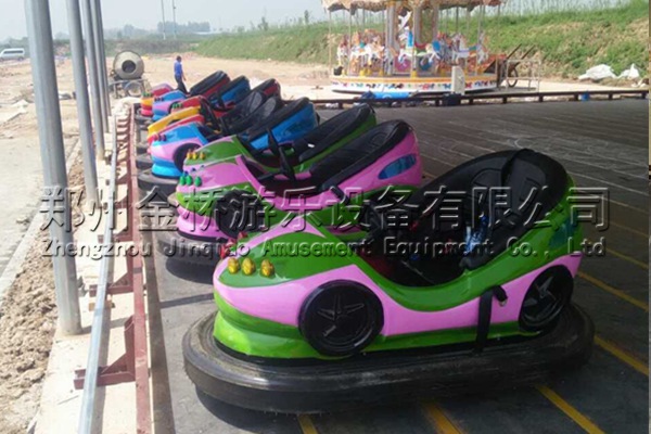 地網(wǎng)雙人碰碰車(chē)