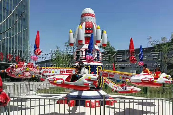 汽車造型自控飛機(jī)